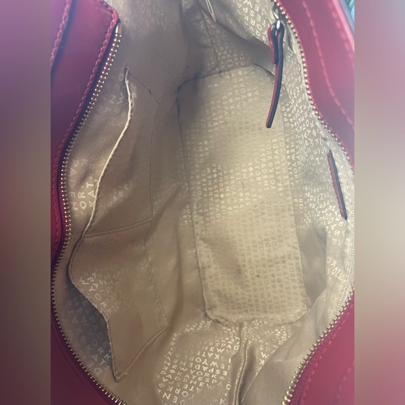 “Host Pick”KATE SPADE NEW YORK Tote Red - Picture 11 of 12